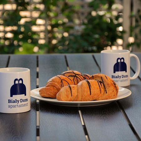 Bialy Dom - 2 Bedrooms Katowice Luaran gambar