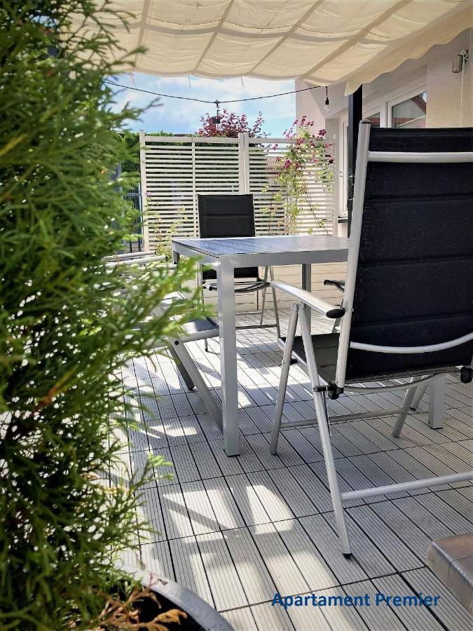 Bialy Dom - 2 Bedrooms Katowice Luaran gambar
