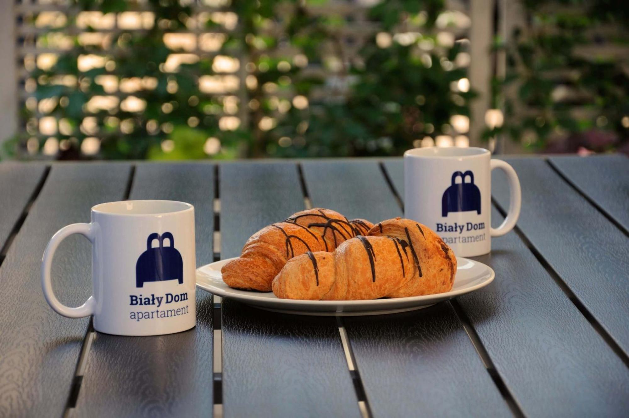 Bialy Dom - 2 Bedrooms Katowice Luaran gambar