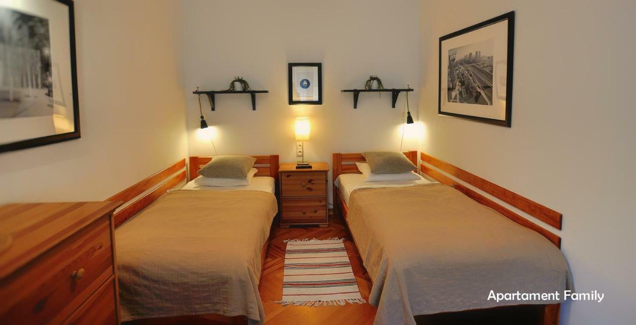 Bialy Dom - 2 Bedrooms Katowice Luaran gambar