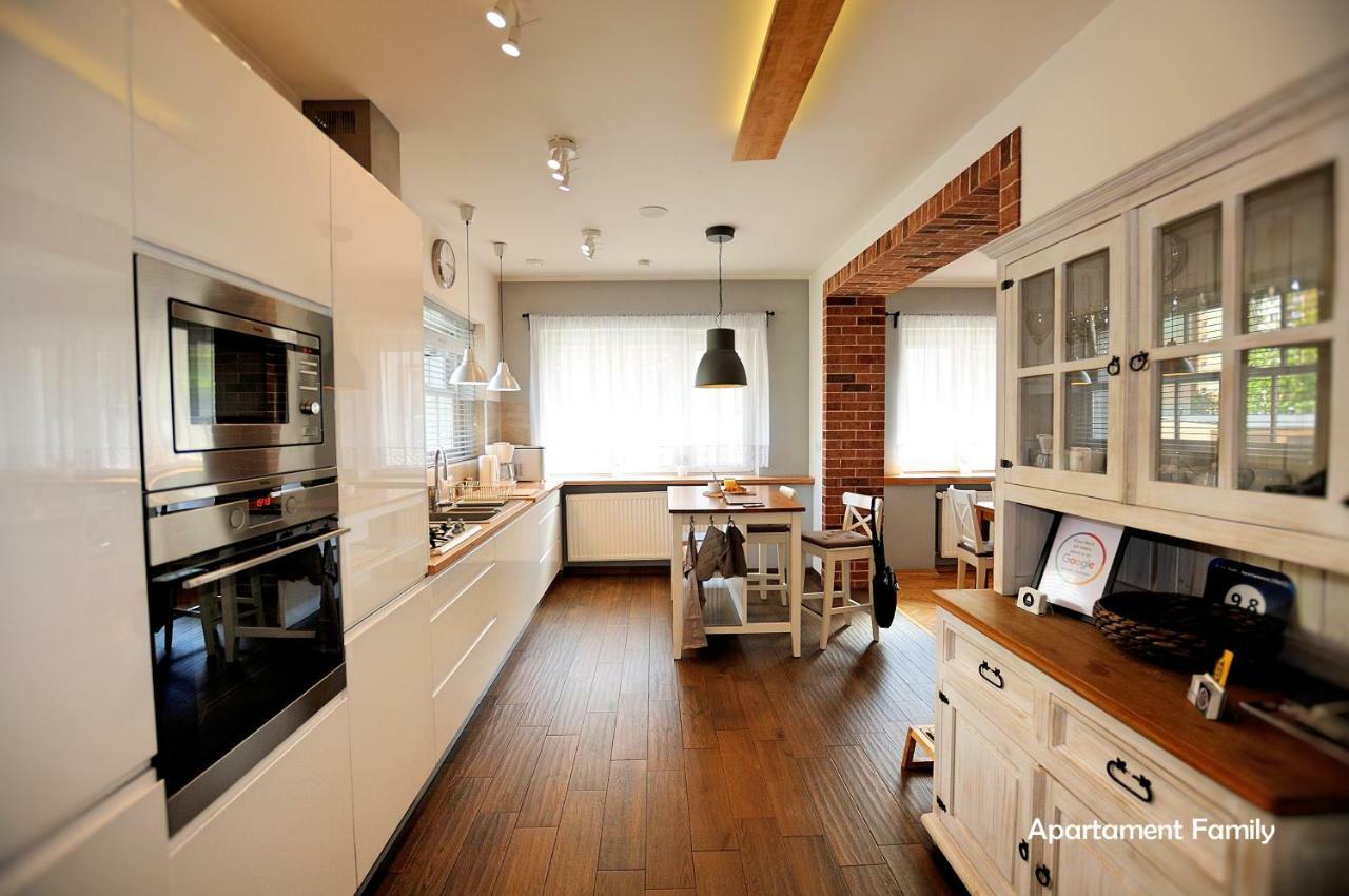 Bialy Dom - 2 Bedrooms Katowice Luaran gambar