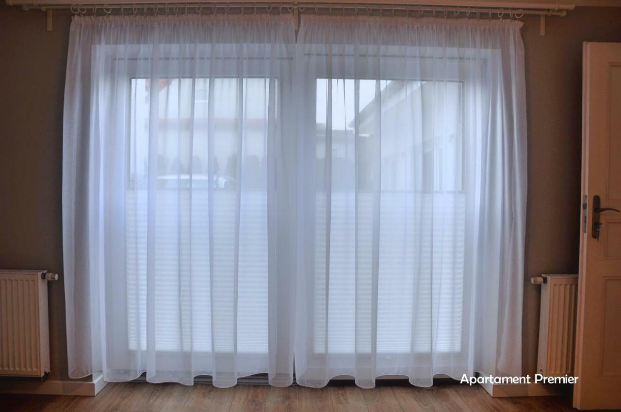 Bialy Dom - 2 Bedrooms Katowice Luaran gambar