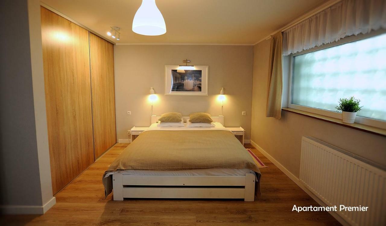 Bialy Dom - 2 Bedrooms Katowice Luaran gambar