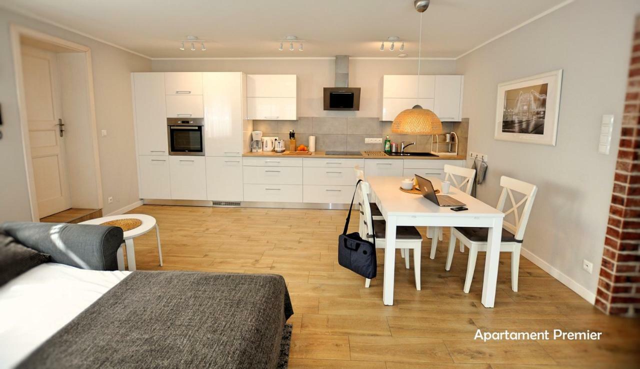 Bialy Dom - 2 Bedrooms Katowice Luaran gambar